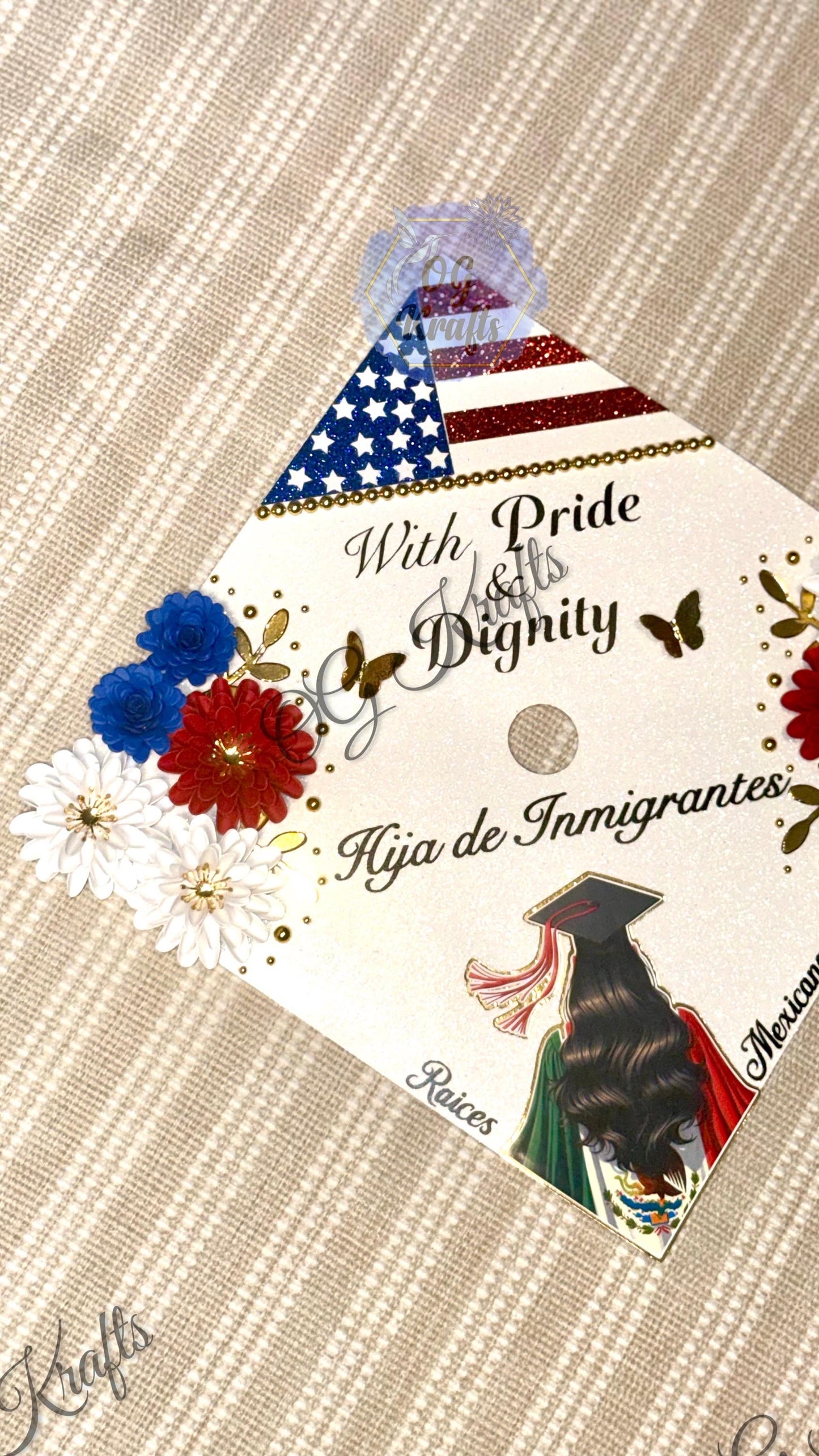 With Pride and Dignity Hija de Inmigrantes Graduation Cap Topper Mexican Colored Flowers Class of 2026 Mexican American Graduation Topper