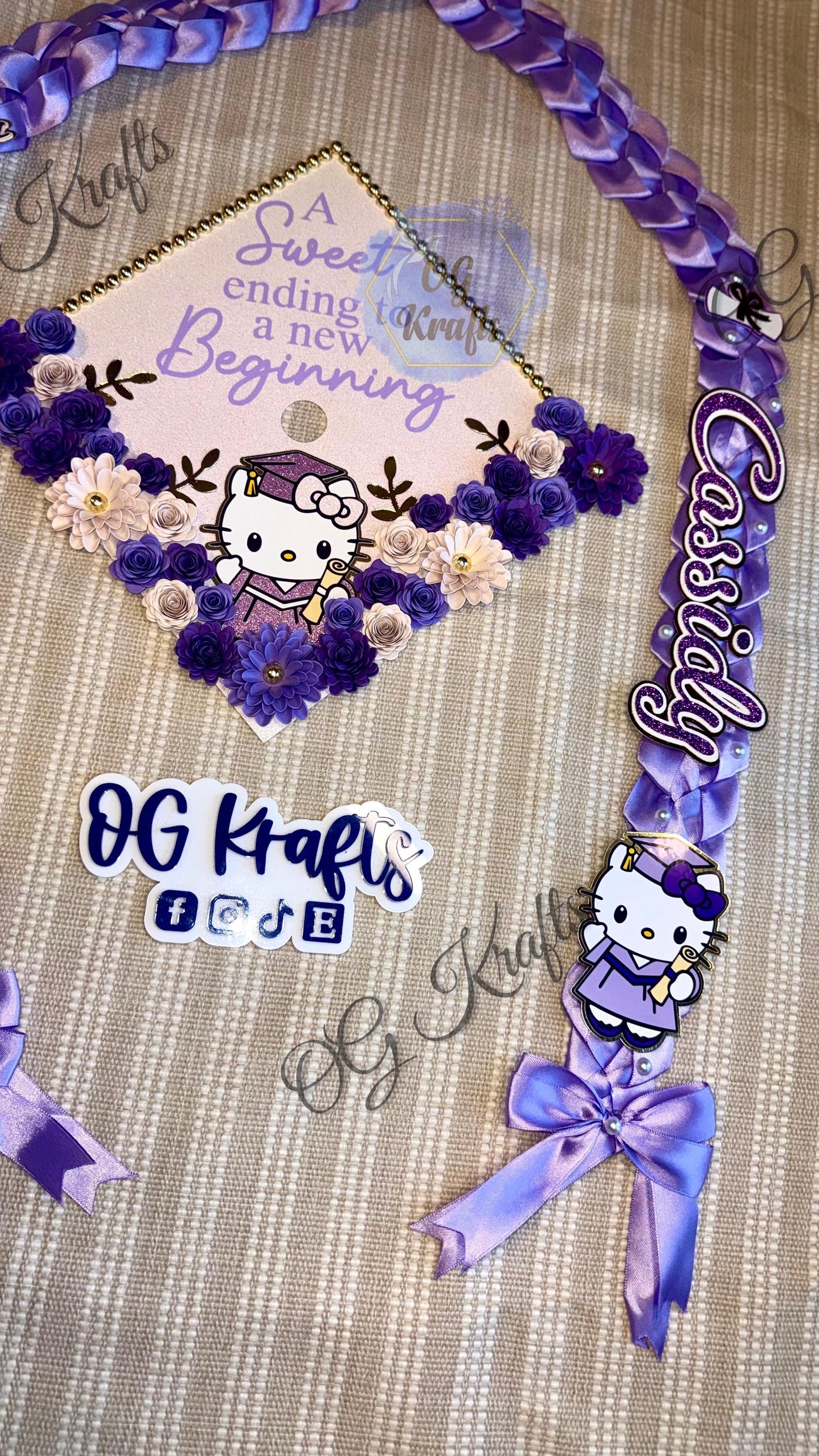 Kitty Graduation Topper Lei Bundle Personalized Grad Cap  Graduation Lei Class of 2026  Graduation Topper  kitty Topper and Lei Purple Grad