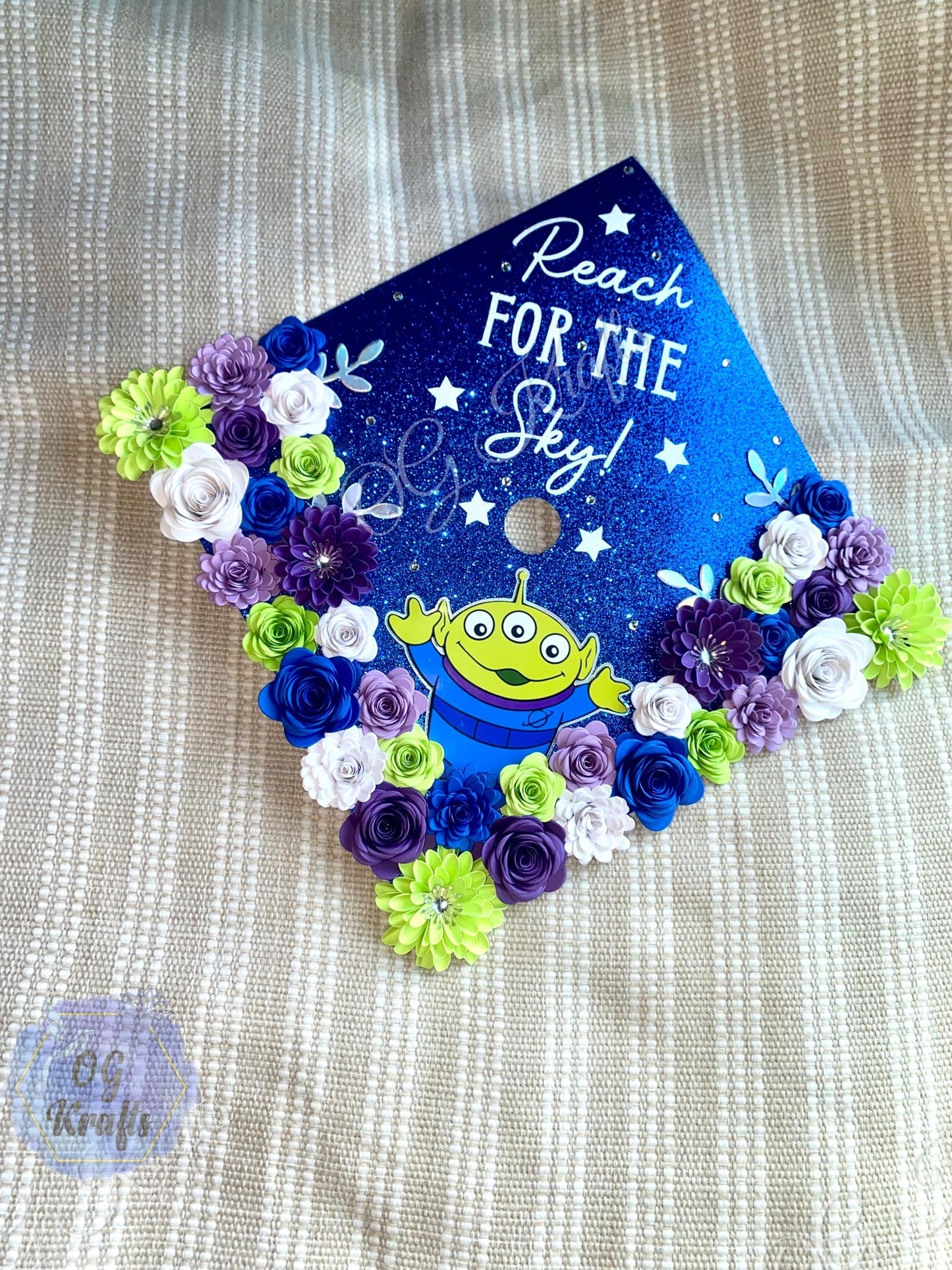 Reach for the Sky Graduation Cap Topper Personalized Grad Cap Cute Grad Cap Class of 2026 Graduation Topper Alien Cap Topper Cute Grad Decor