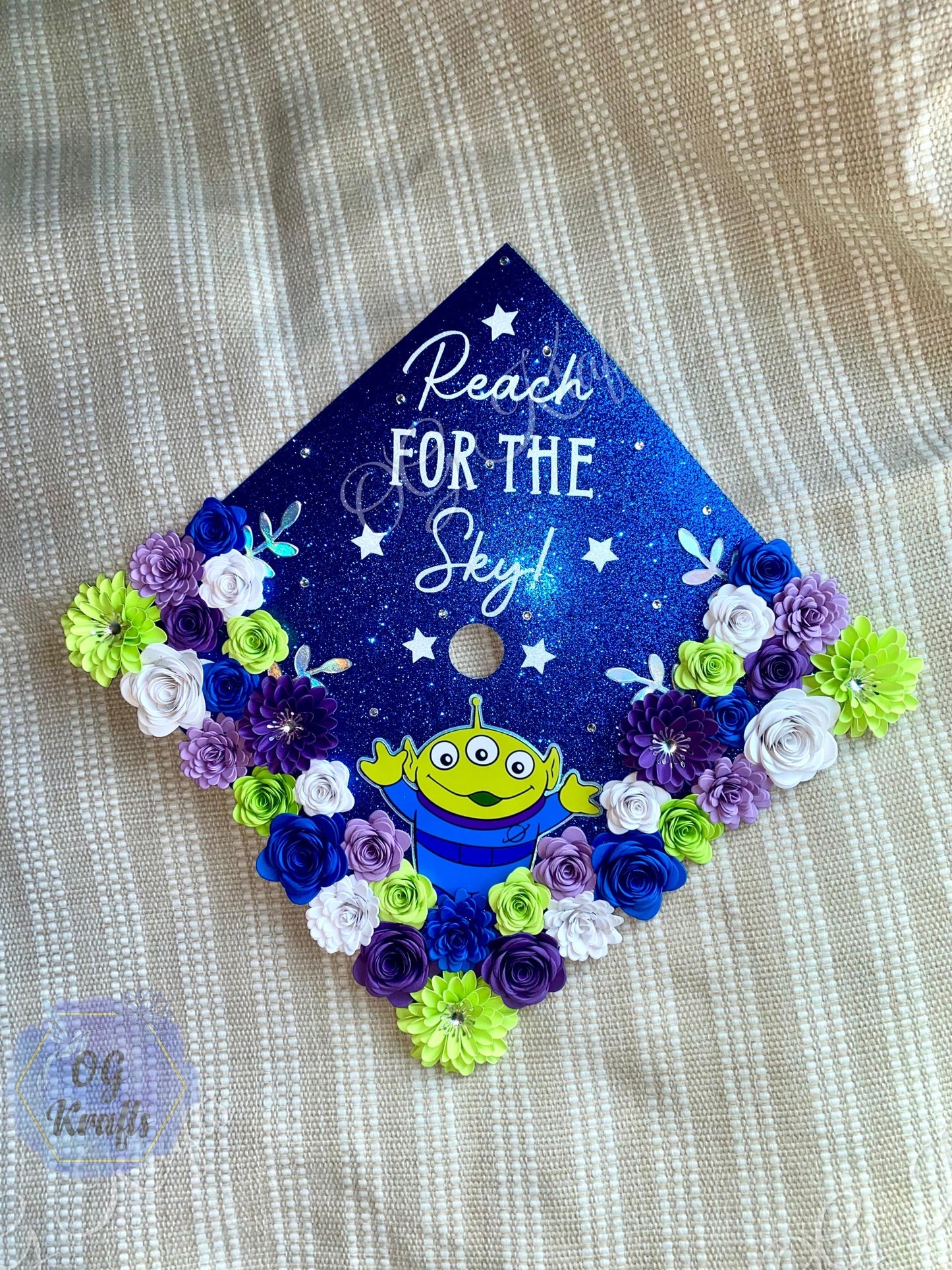 Reach for the Sky Graduation Cap Topper Personalized Grad Cap Cute Grad Cap Class of 2026 Graduation Topper Alien Cap Topper Cute Grad Decor