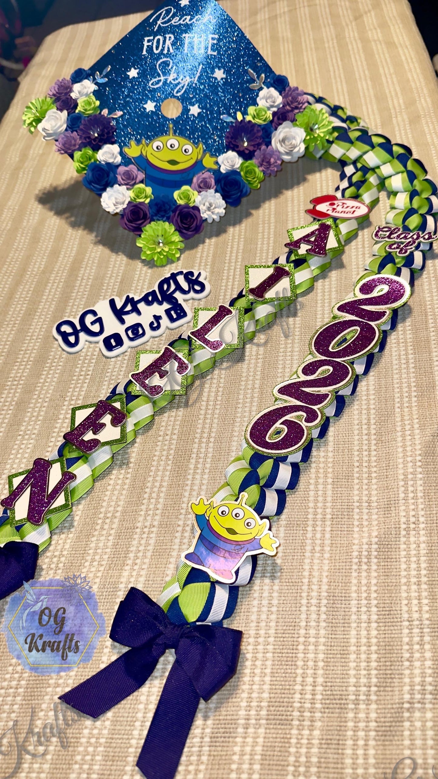 Alien Graduation Topper Lei Bundle Personalized Grad Cap  Graduation Lei Class of 2026 Graduation Topper Reach for the Sky Topper Lei Bundle
