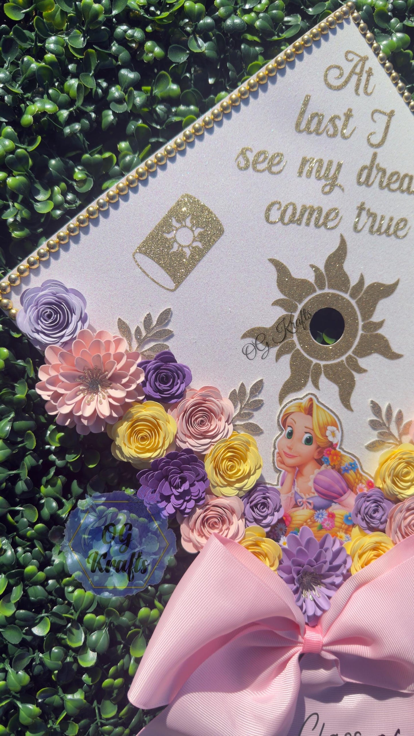 Purple Princess Graduation Cap Topper  Custom Grad Cap Topper floral Cap Viral Grad Cap Class of 2026 kinder and Senior Graduation Gift