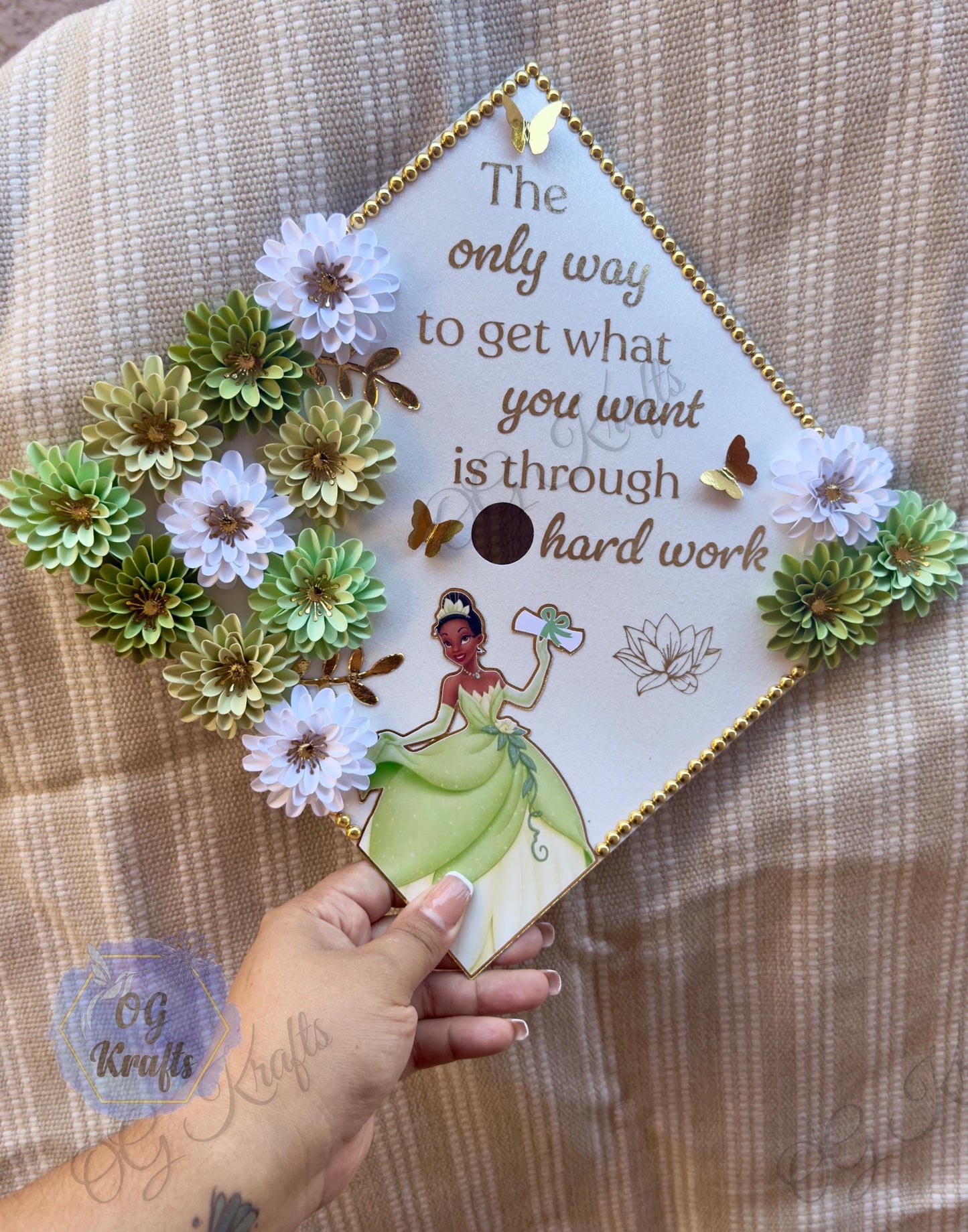 Custom Princess Graduation Cap Topper Class of 2026  Graduation Topper Cap Topper kinder and senior graduation gift viral grad cap Green Lei
