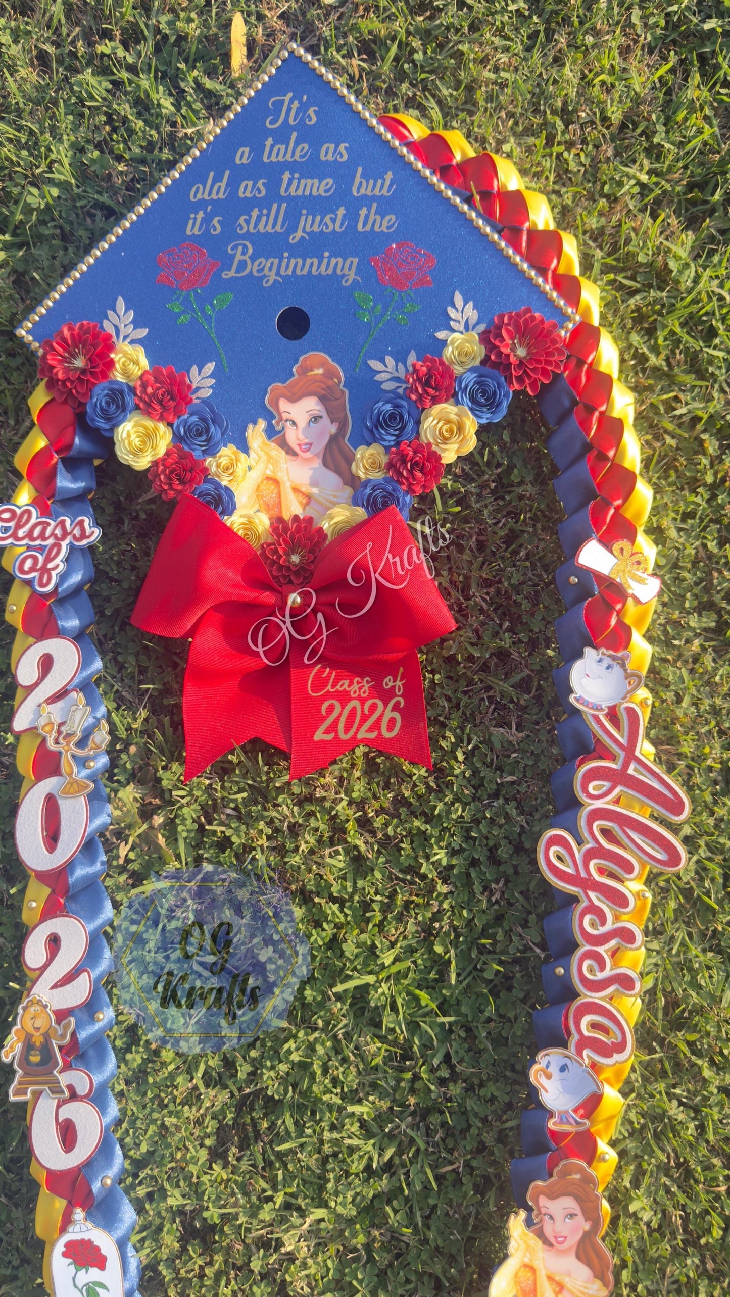 Beauty Princess Bundle Graduation cap and lei Personalized Grad Cap Graduation Lei Class of 2026 Graduation Topper Kinder Senior Gift Viral