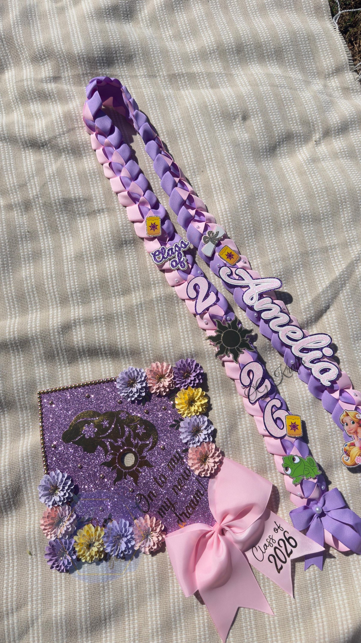 Purple Princess Graduation Bundle On to my new dream Grad Topper/Lei Bundle Personalized Grad Cap Graduation Lei Class of 2026 Grad Topper