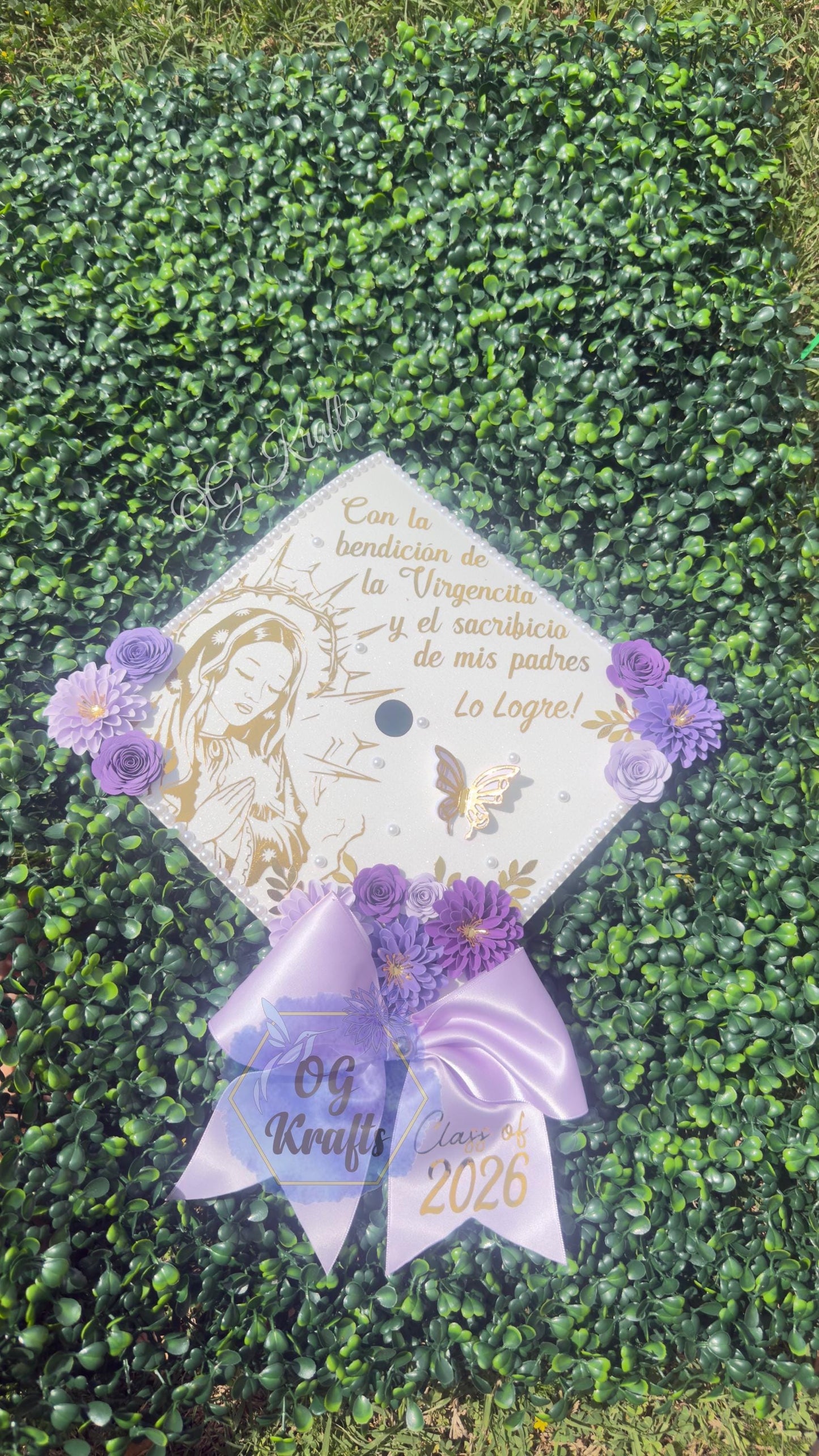 Virgen Purple Graduation Cap Topper Class of 2026 Cute Virgencita Grad Cap Topper Virgencita Flower Grad Cap with Bow Virgin Mary Girly Grad