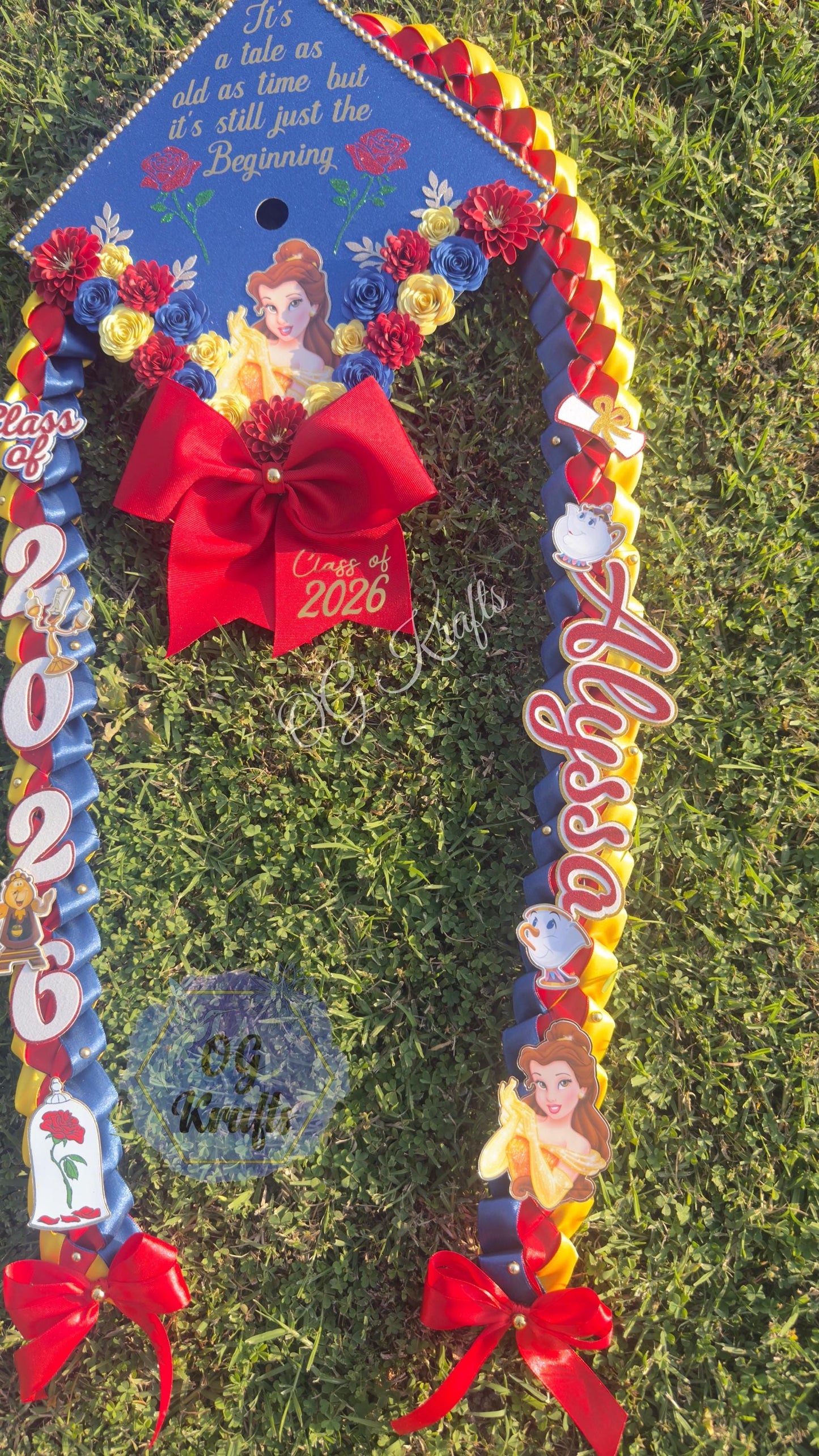 Beauty Princess Bundle Graduation cap and lei Personalized Grad Cap Graduation Lei Class of 2026 Graduation Topper Kinder Senior Gift Viral