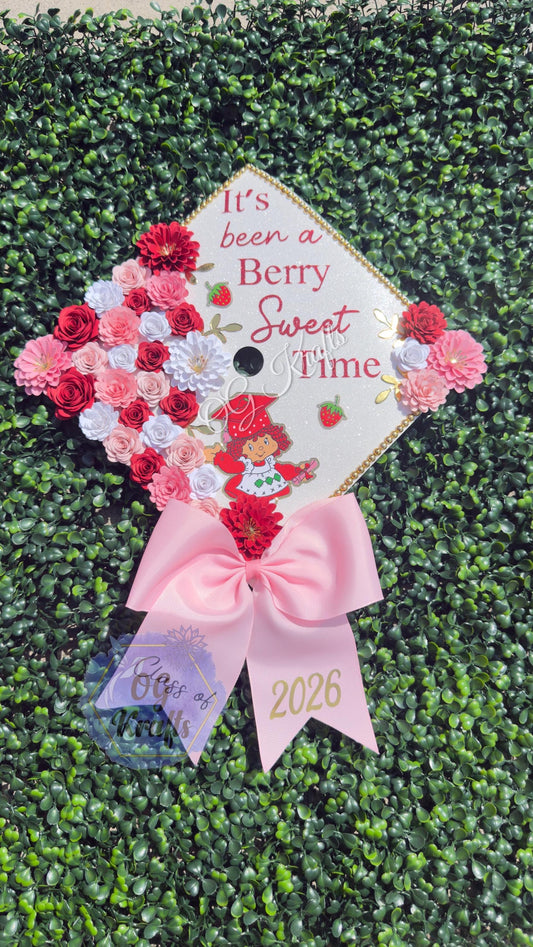 Strawberry Graduation Cap Topper Personalized Grad Cap Girly viral Grad Cap Class of 2026 Graduation Topper Fresita Cap Topper Cute Grad Cap