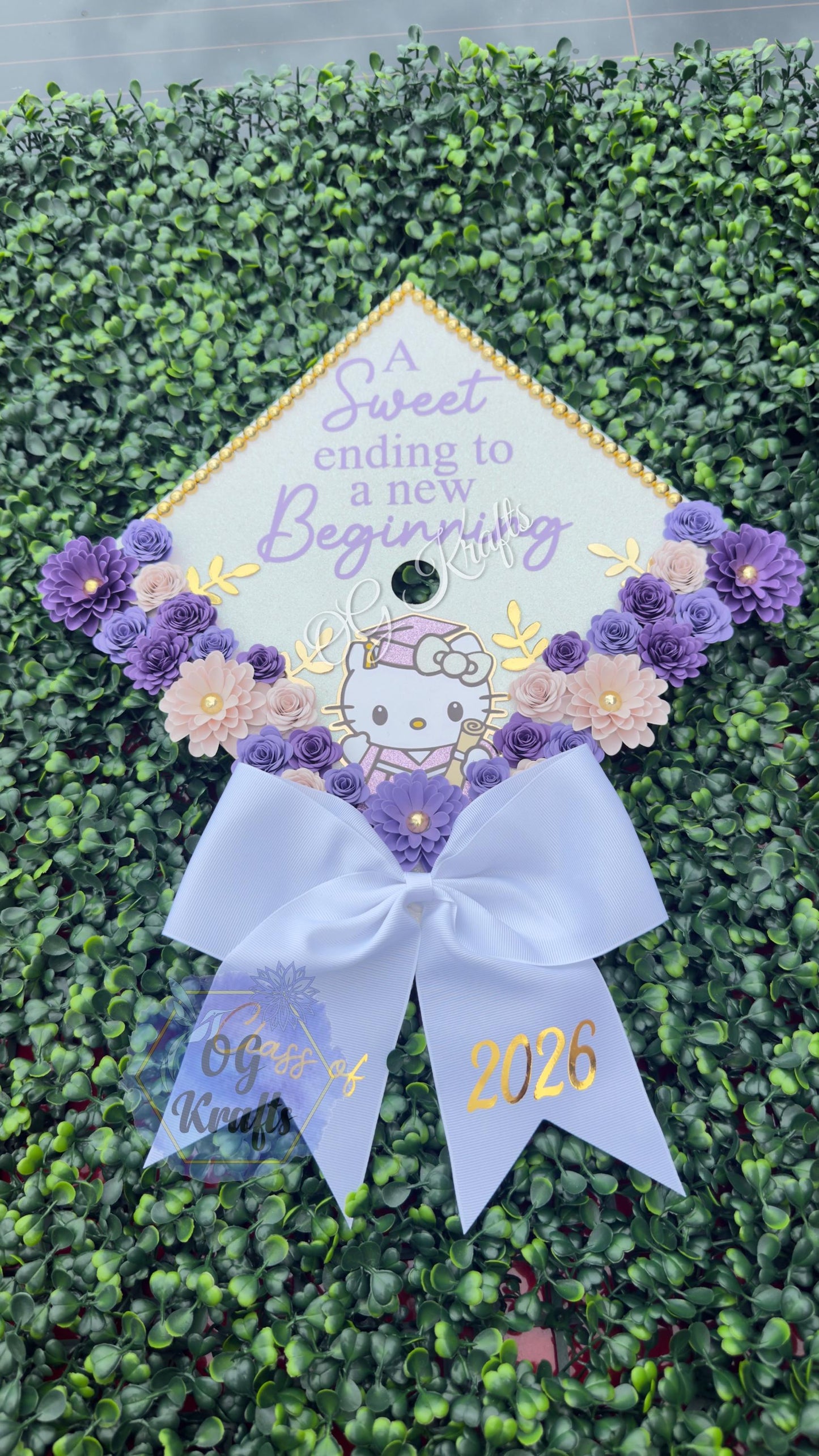 HK Graduation Cap Topper Personalized Grad Cap  Glitter Grad Cap Class of 2026 A Sweet Ending Girly Grad Cap Viral Senior Grad Cap with Bow