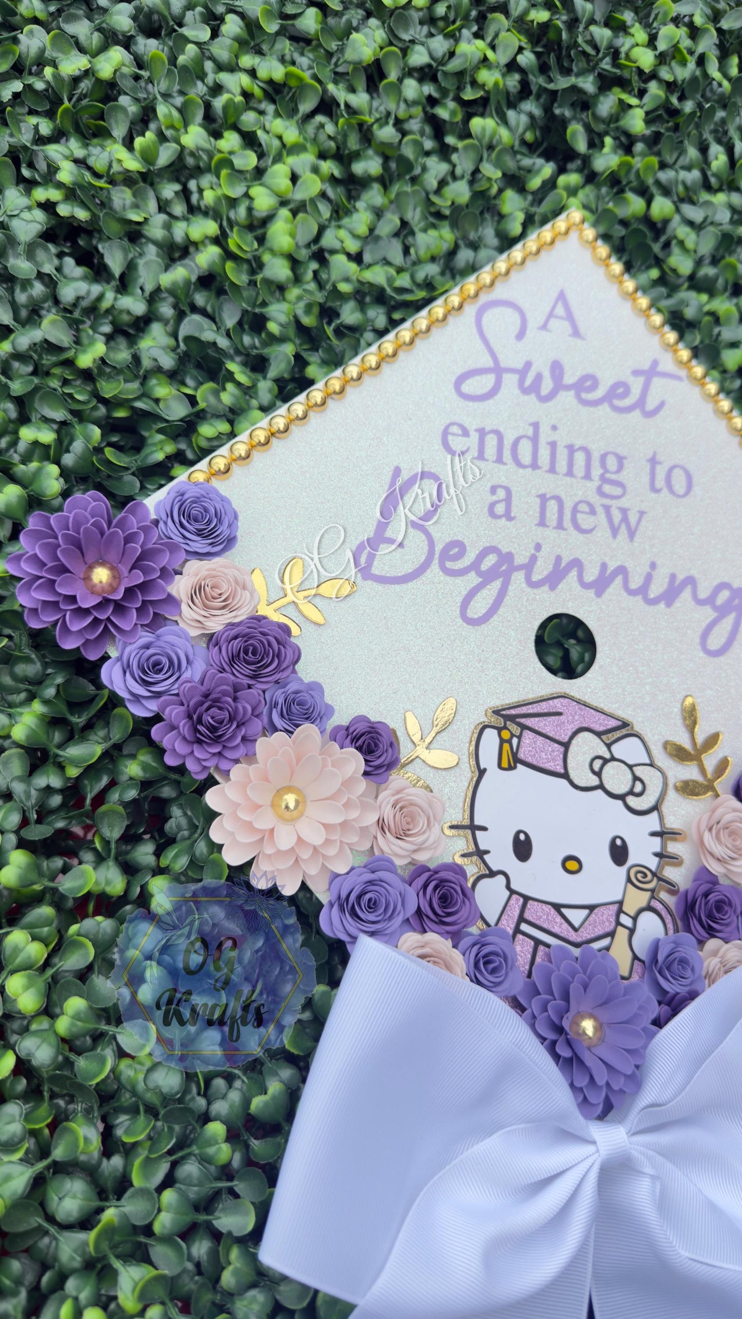 HK Graduation Cap Topper Personalized Grad Cap  Glitter Grad Cap Class of 2026 A Sweet Ending Girly Grad Cap Viral Senior Grad Cap with Bow