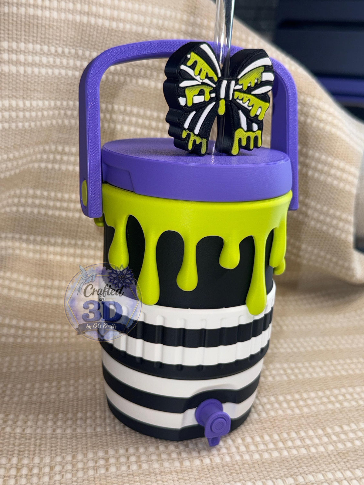 Halloween themed 12 oz Can Cooler Set